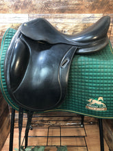 18" CWD SEO5 Monoflap Dressage