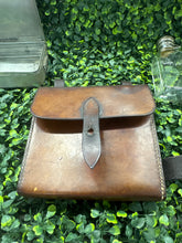 Sandwhich Case w/glass flask and sandwhich tin
