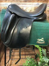 18" Custom WolfGang Solo Dressage Saddle