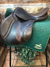 17" Stubben Roxane 2007 Close Contact Saddle