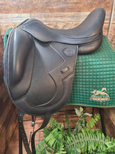 17.5" Antares Signiture Monoflap Dressage