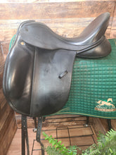 18" Trillogy Amedo Eliete Wide Dressage Saddle