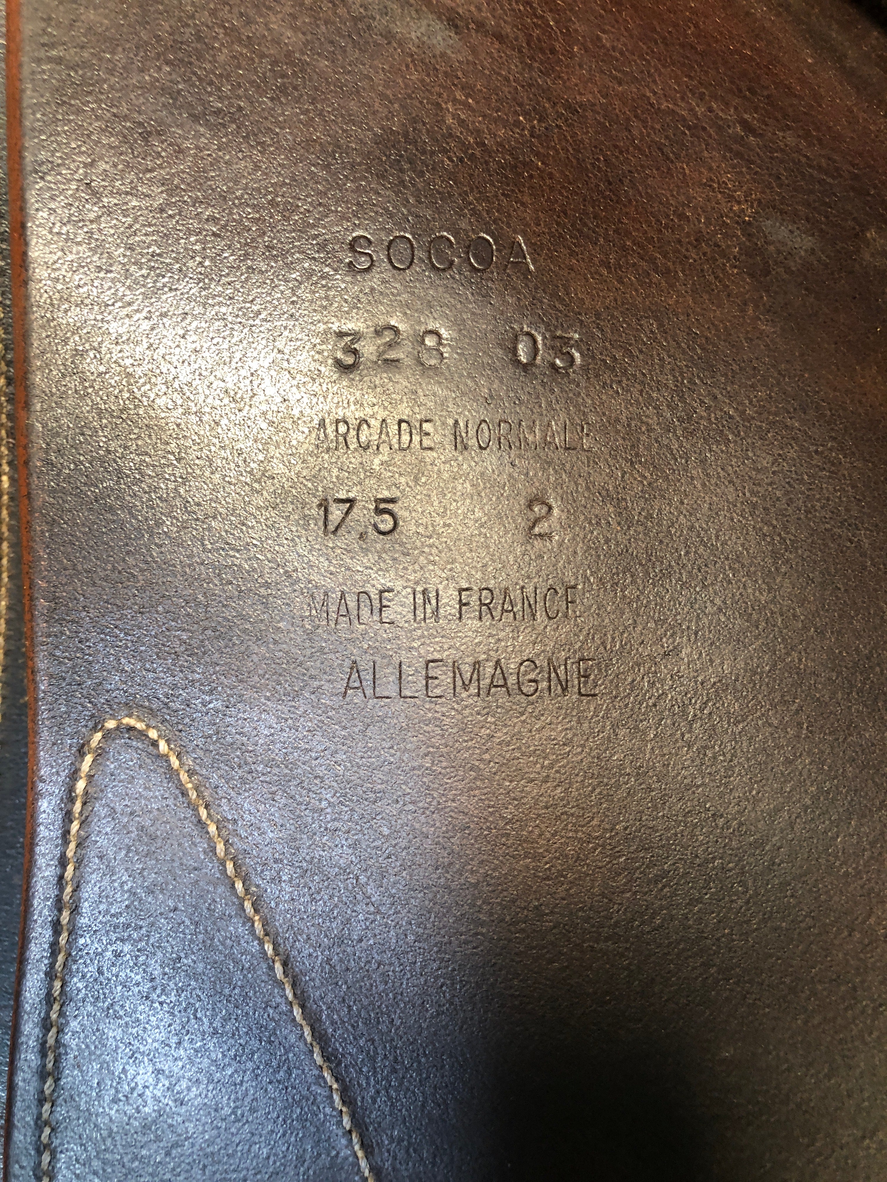 17" Devoucoux Close Contact Saddle (2007)