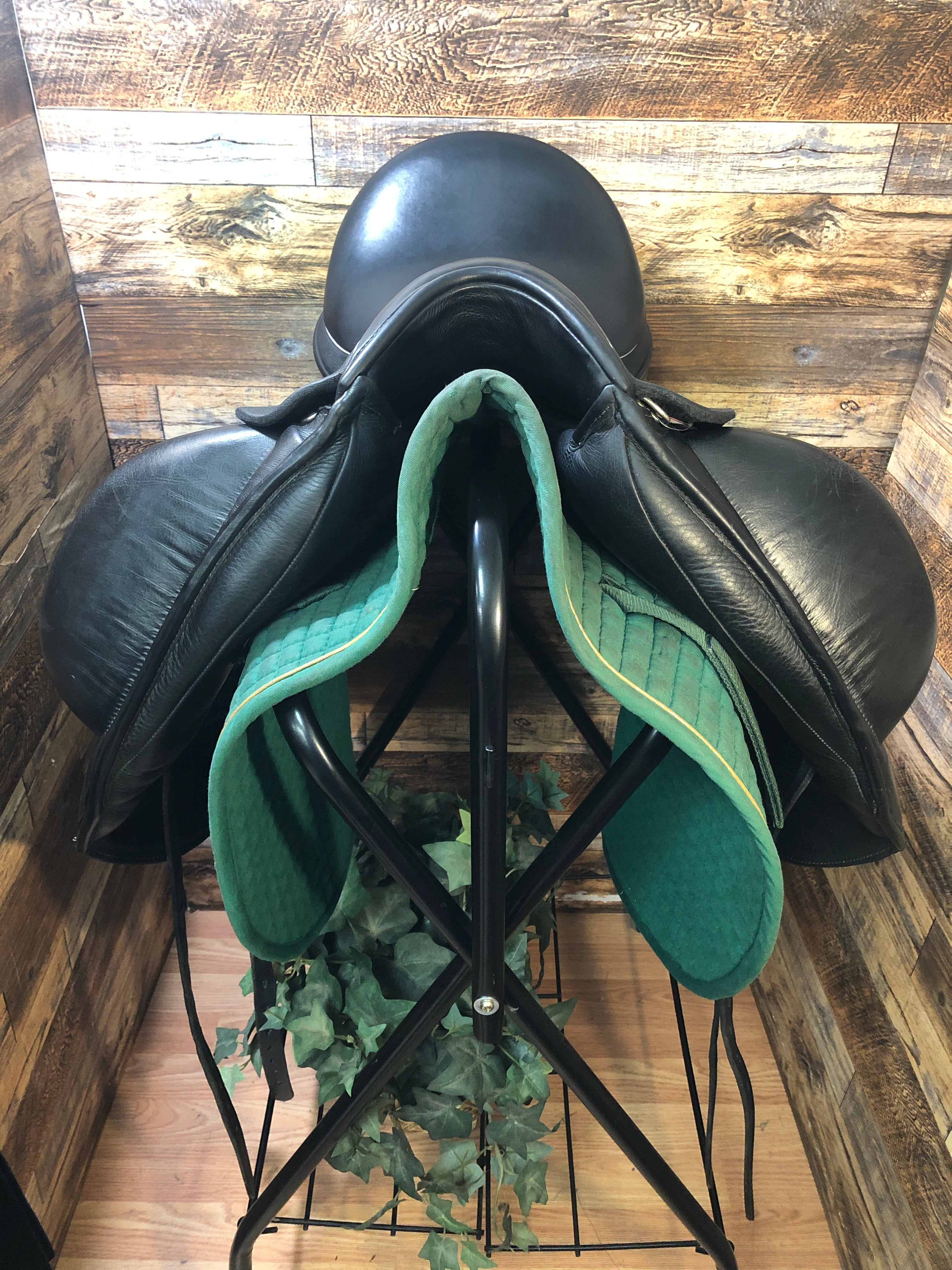 17.5" Custom Steffen Advantage Monoflap Dressage Saddle