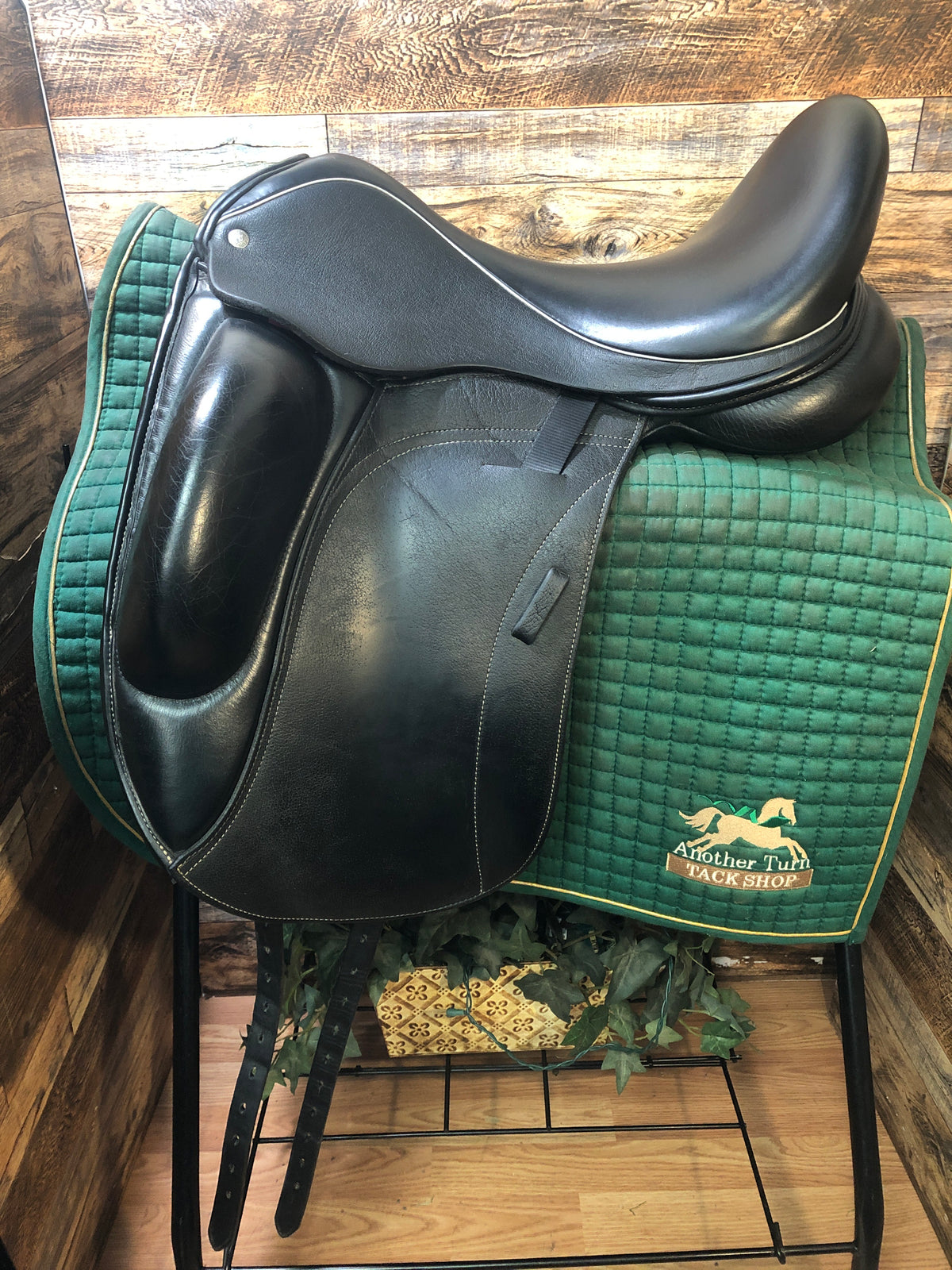 17.5" Custom Steffen Advantage Monoflap Dressage Saddle