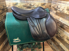 17.5" M Toulouse Brittany Platinum Genesis Saddle