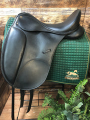 17.5" Excellent Dressage Saddle