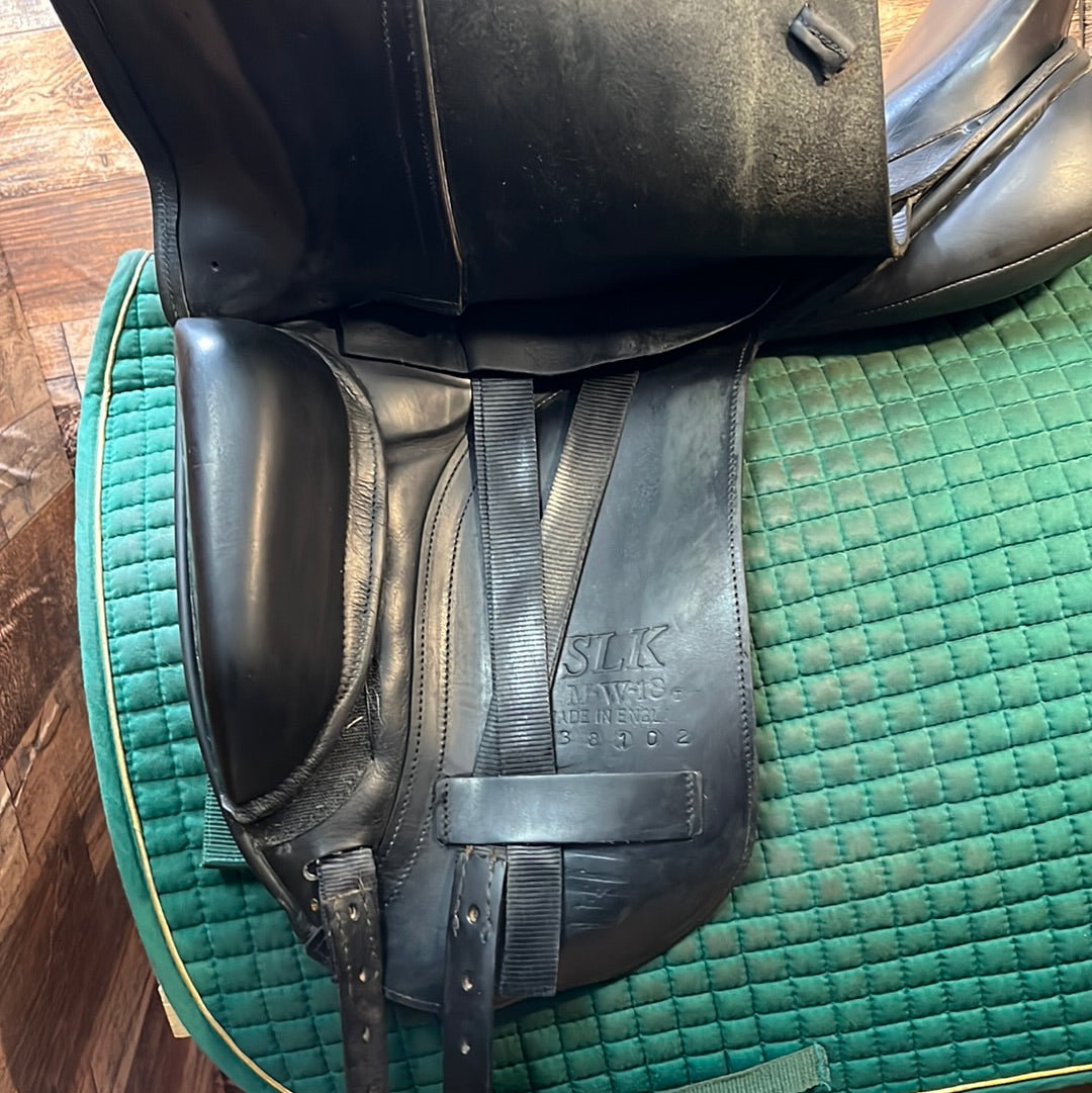 18" Albion SLK Dressage Saddle