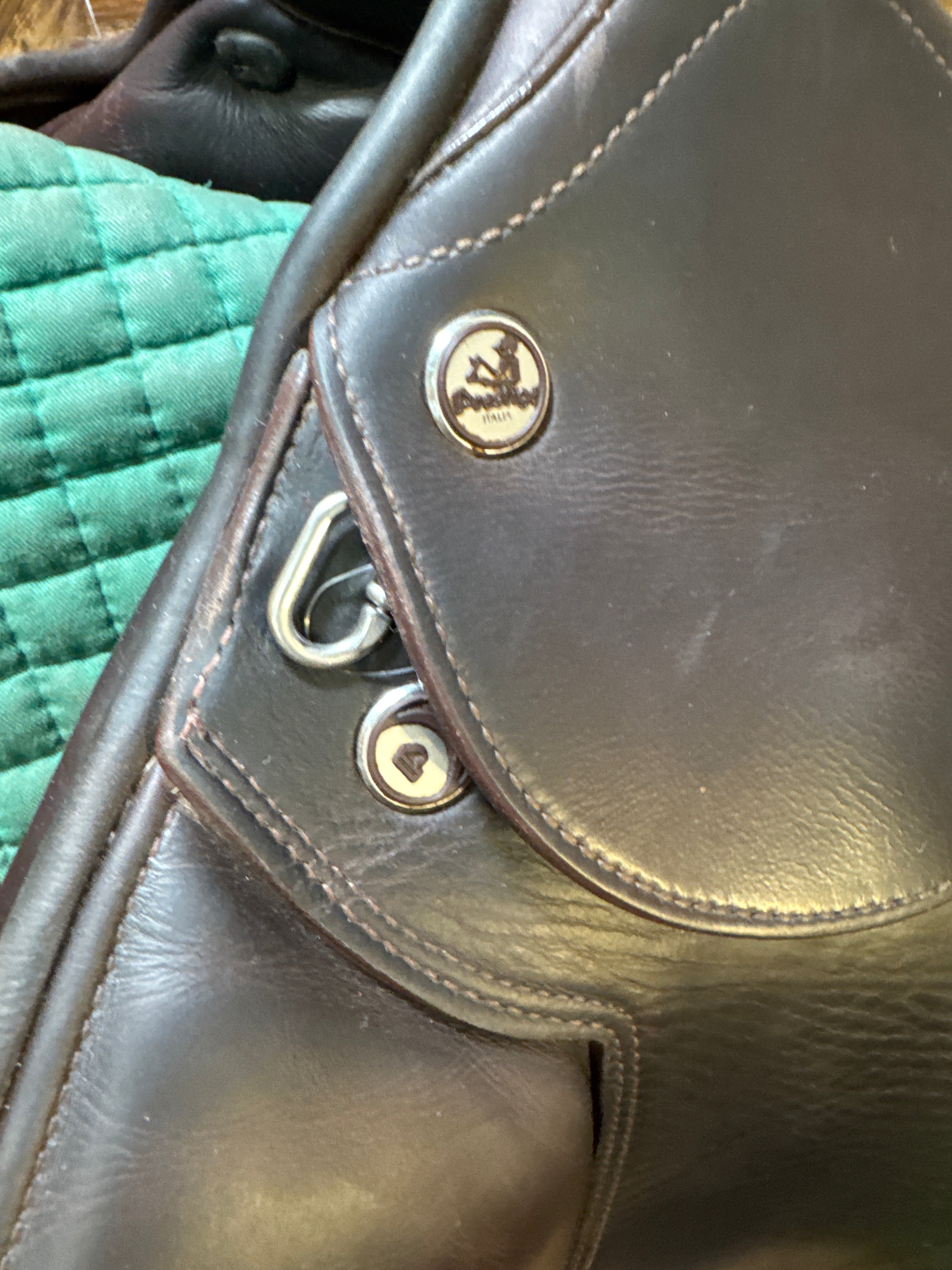 17" Prestige Paris Classic Jump Saddle