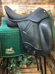 18" Wintec Isabell DressagSaddle