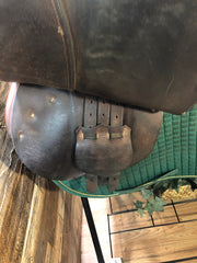 18" Butet Close Contact Saddle