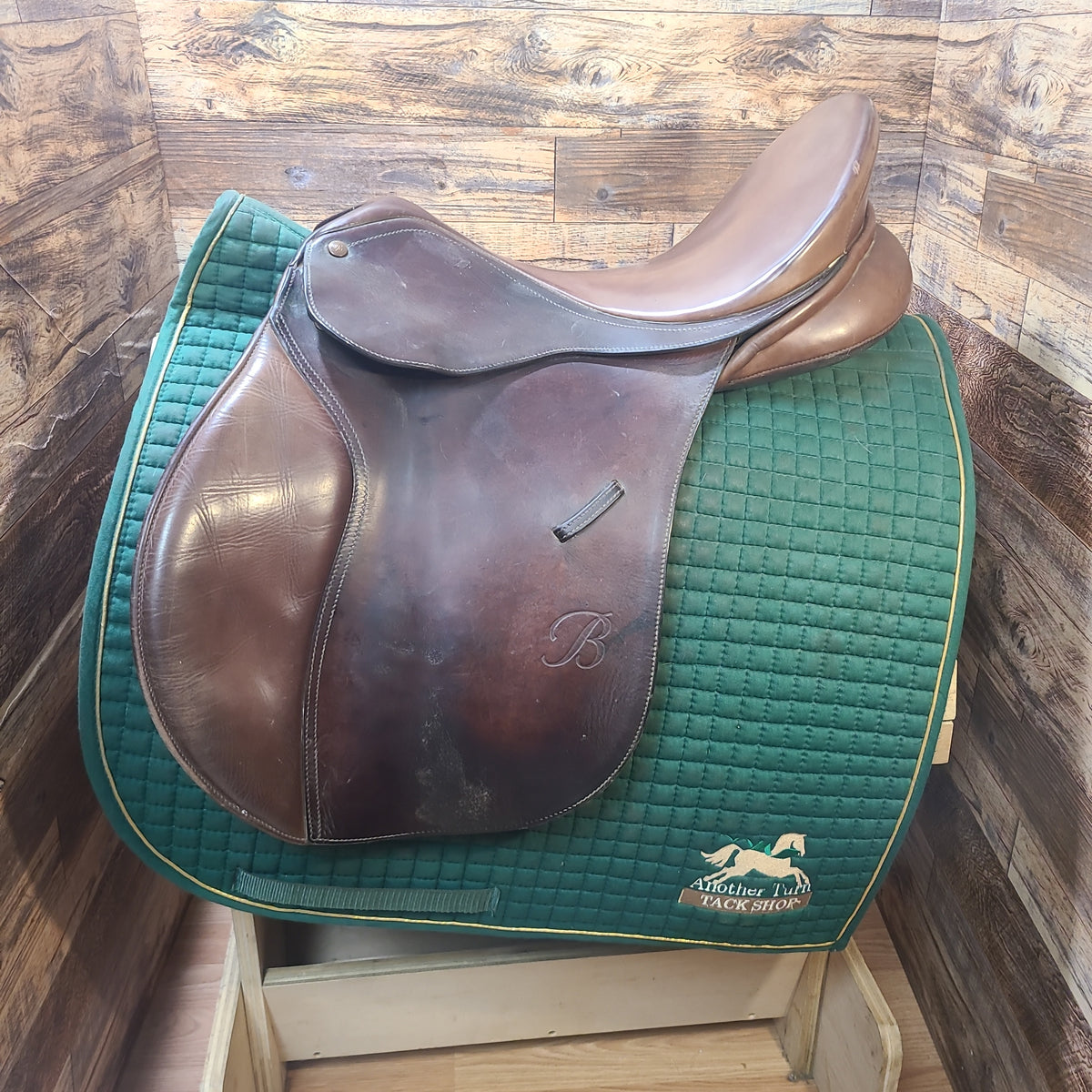 17.5" Bates Caprilli CC Saddle