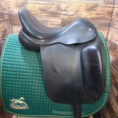 16.5" Masters Dressage Saddle (7101644)