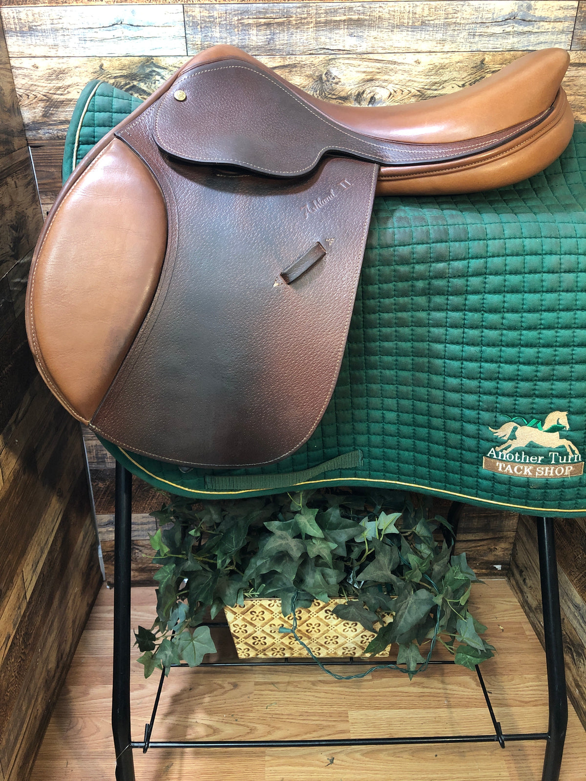 17" Northrun Ashland II CC Saddle