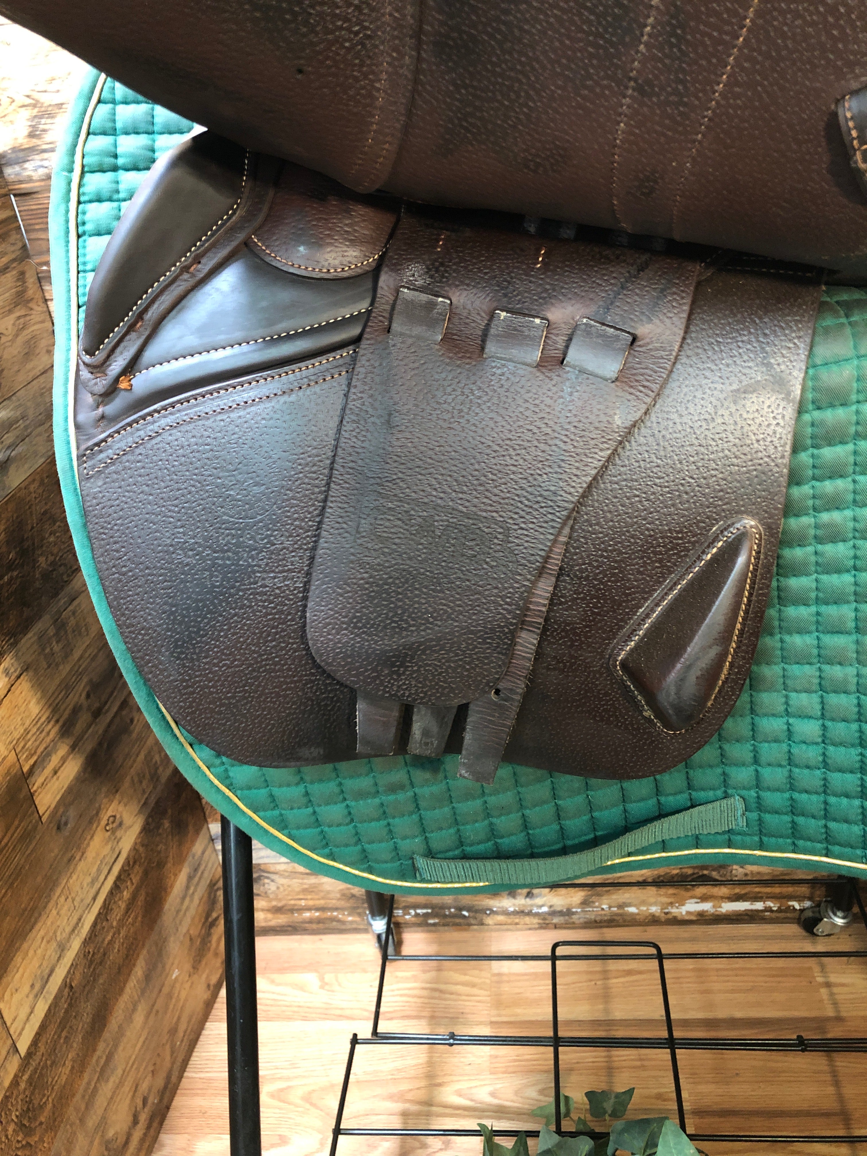 18" CWD SEO3 Close Contact Jump Saddle