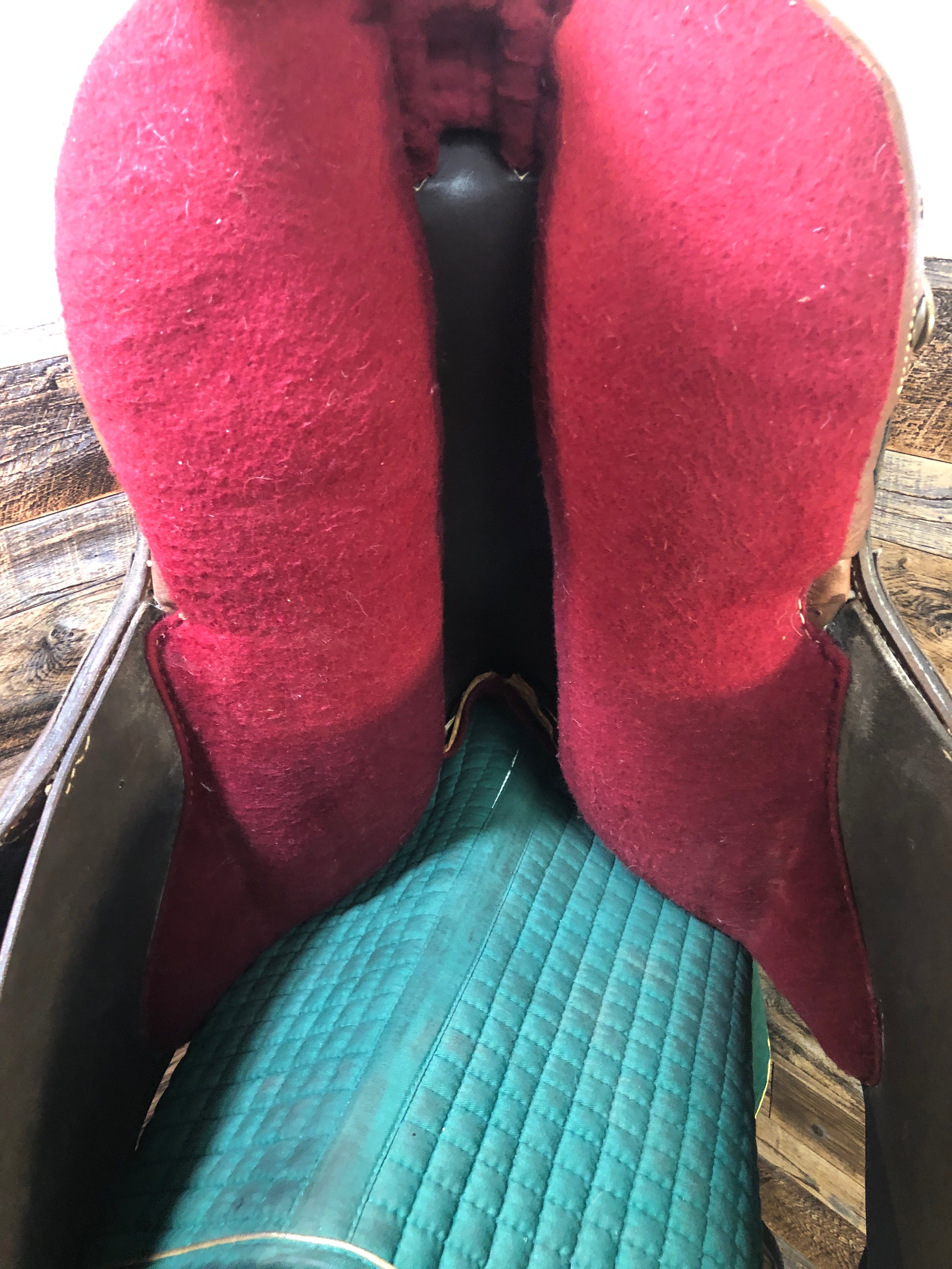 17.5" Australian Stock Saddle
