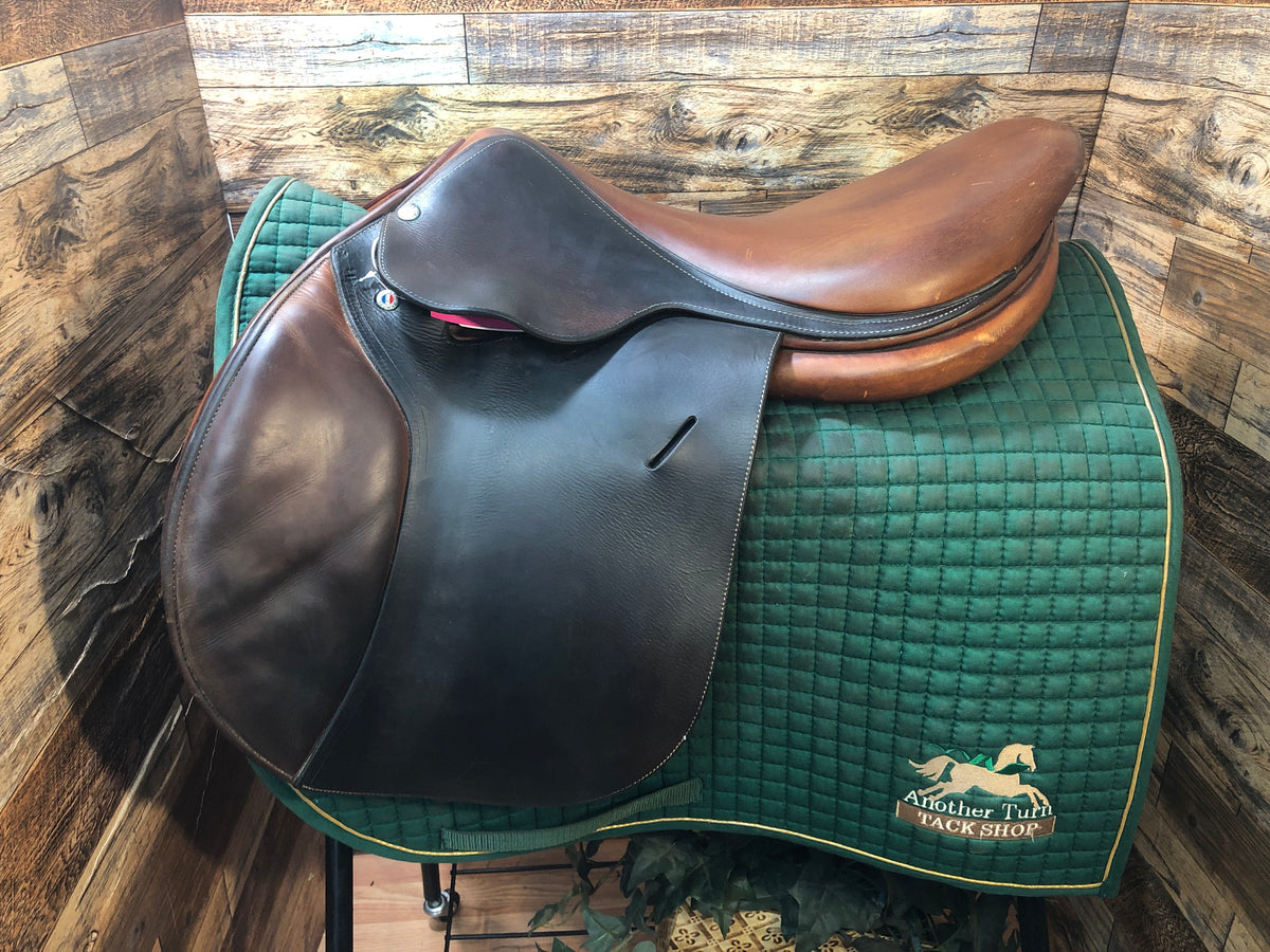 17" Butet Close Contact Saddle