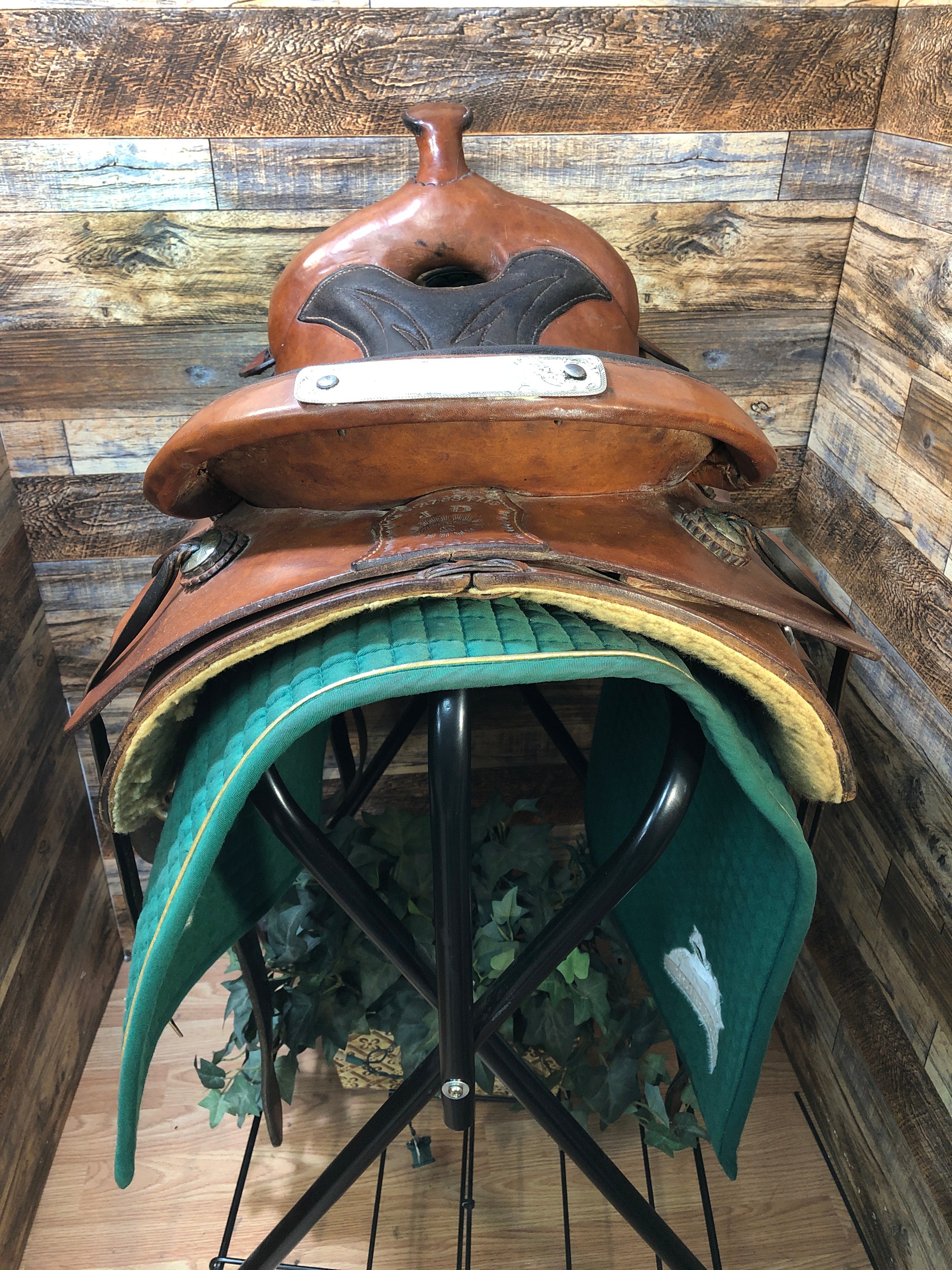 16" Skeeter Western Saddle