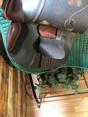 15.75" HDR Club Close Contact Saddle