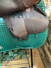 17.5" Devoucoux Biarritz S Close Contact Saddle (2016)