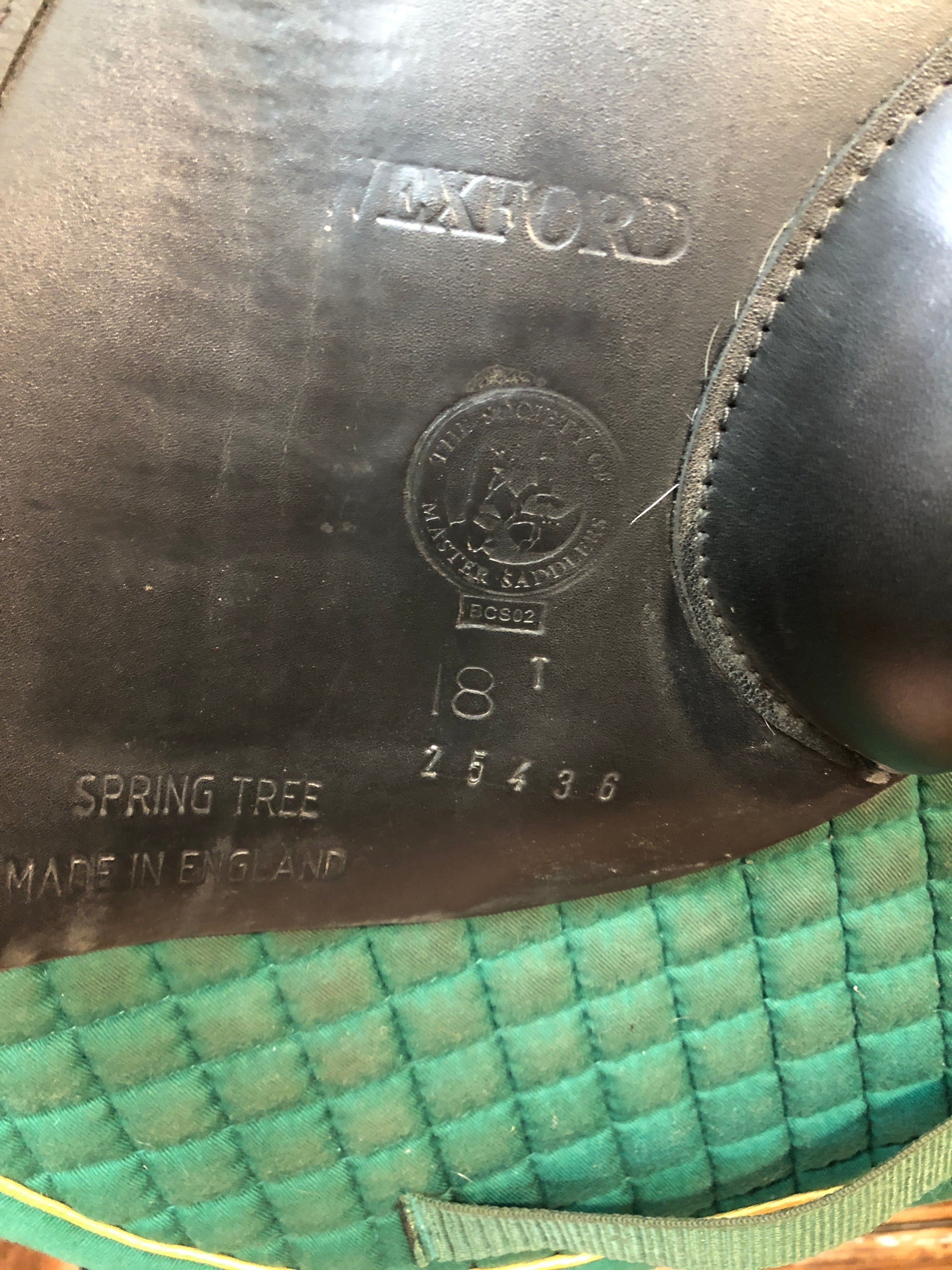 18" Black Country Wexford Jump - Blk