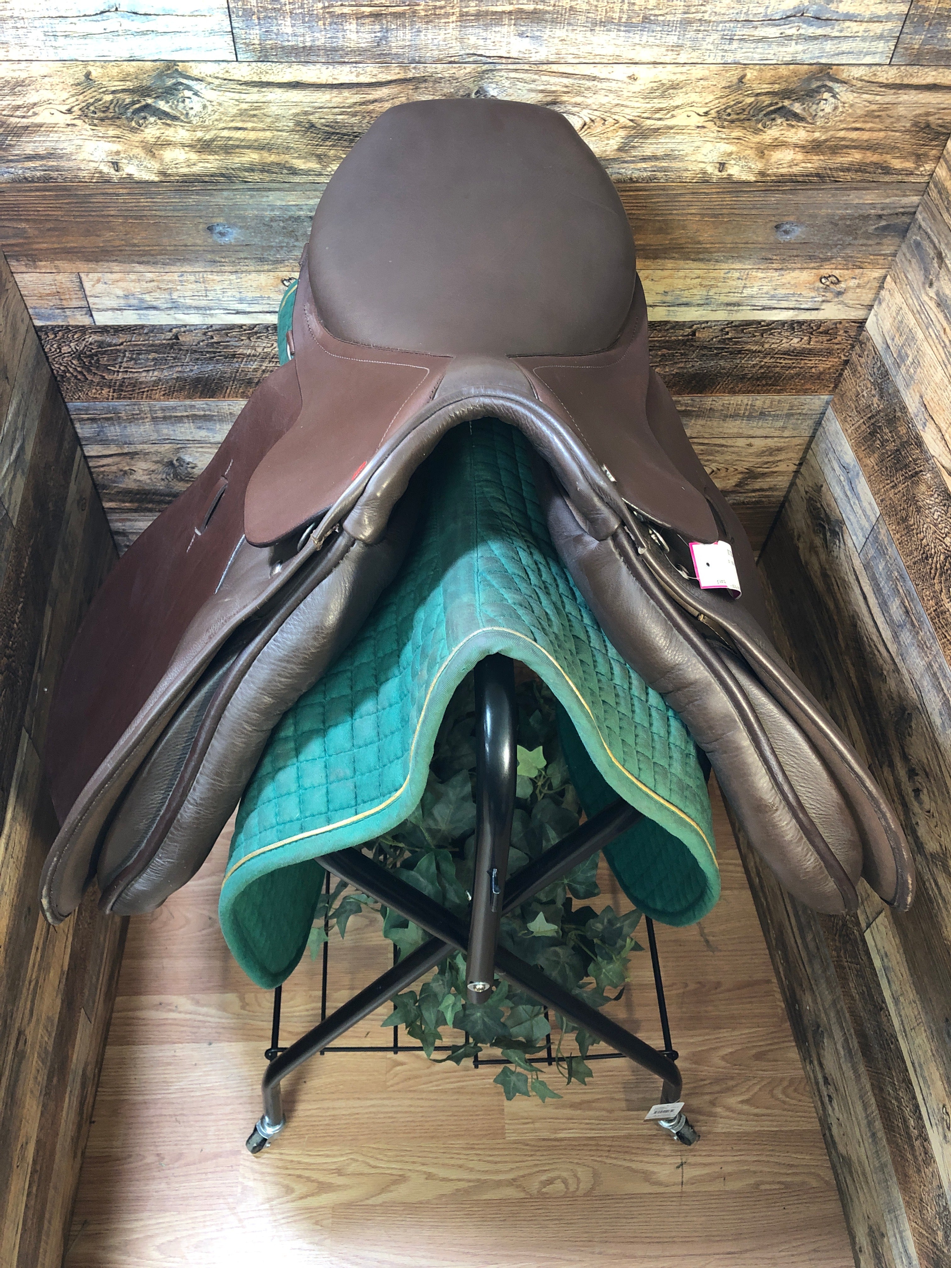 17" Courbette Optima All Purpose Saddle