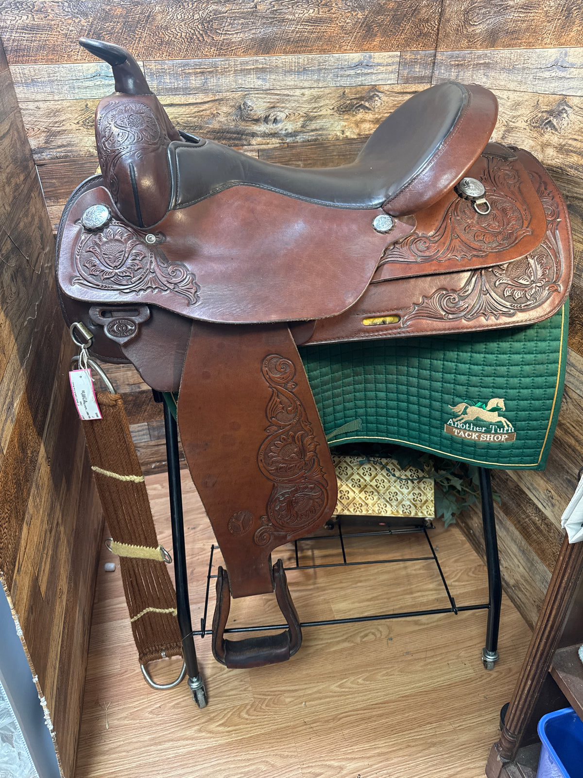 17" Circle Y Park & Trail Western Saddle Model 2406