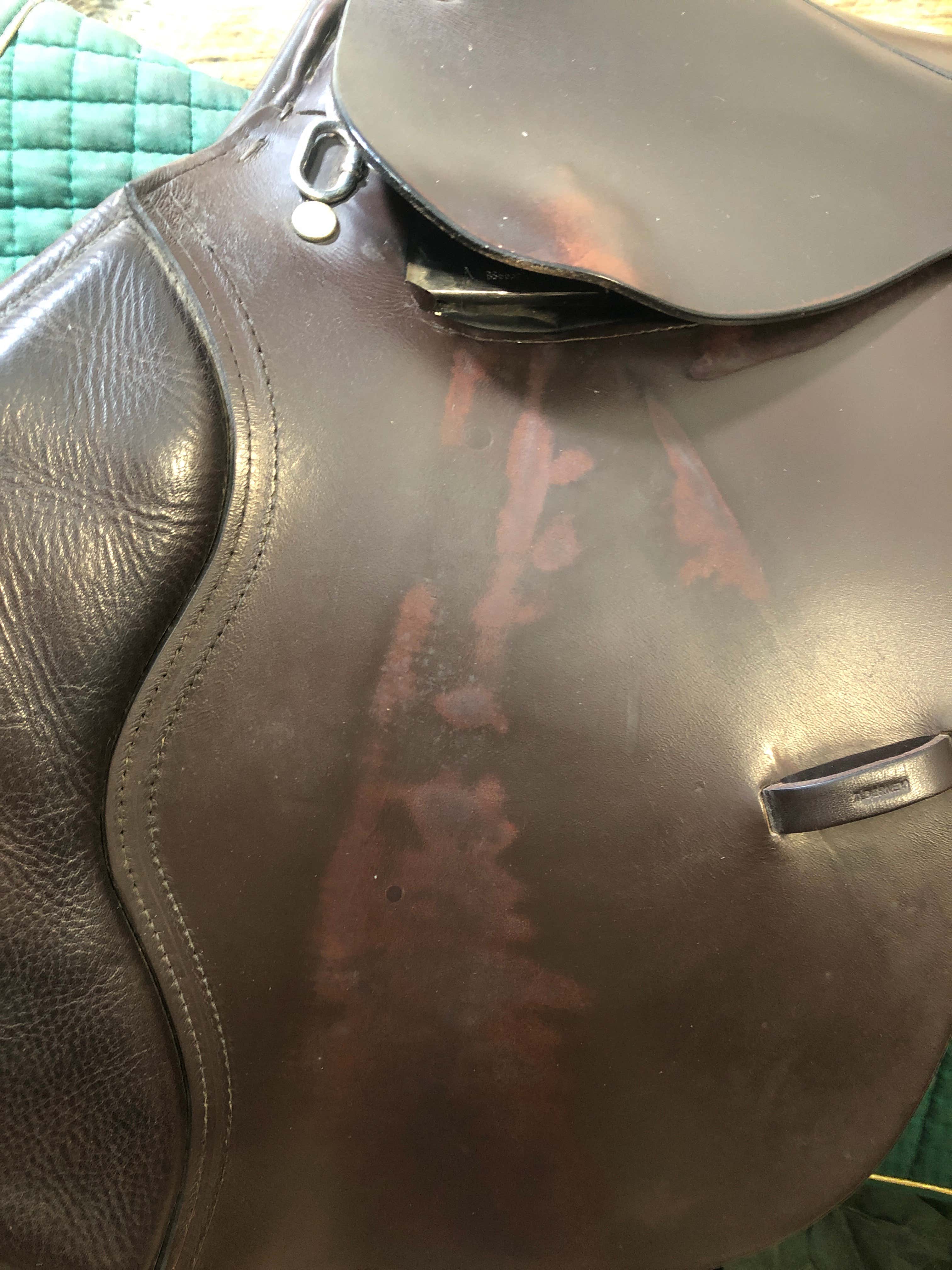 18" Berney Brothers Close Contact Saddle