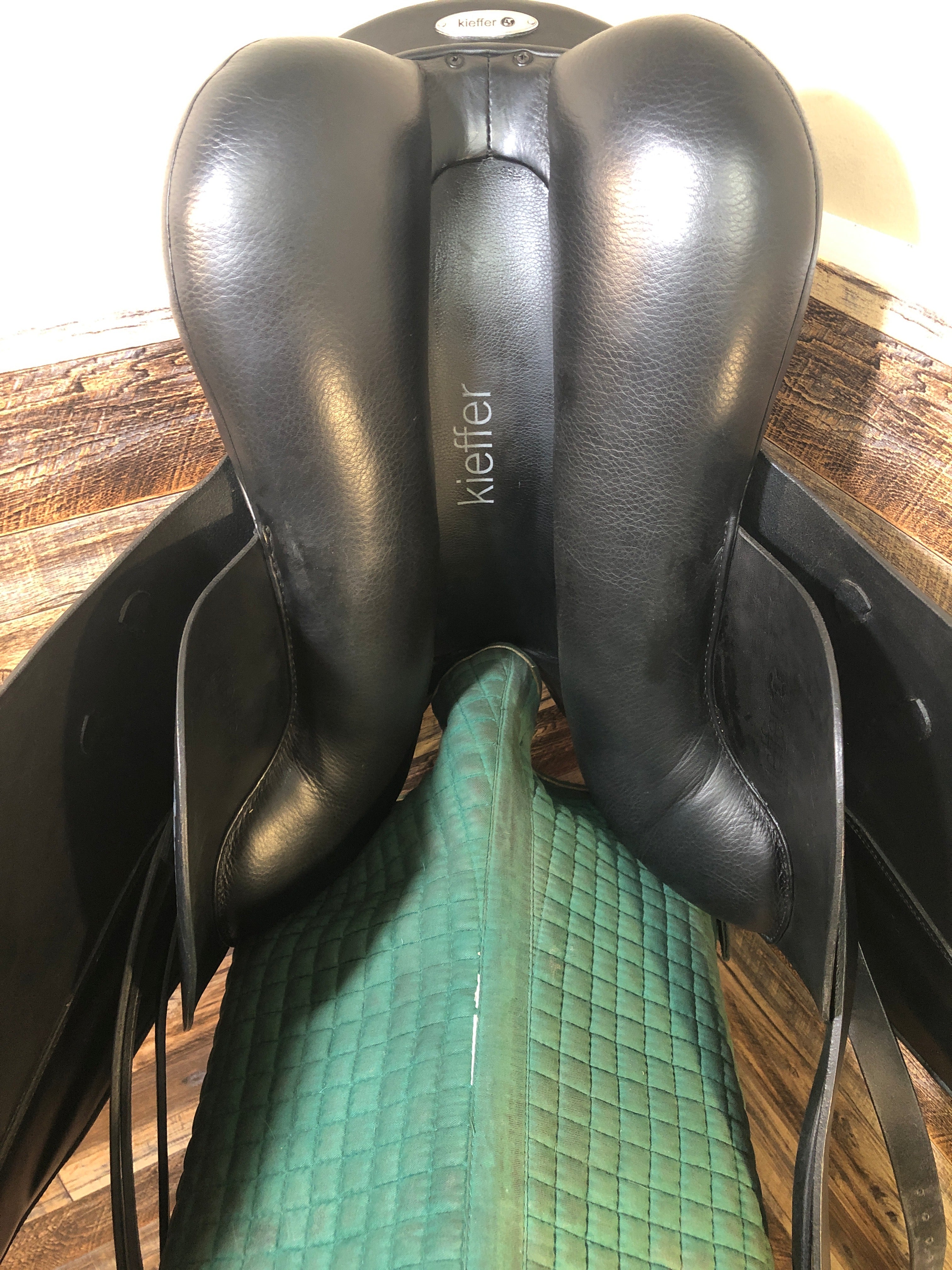 17.5" Kieffer Florenz Exclusive Dressage Saddle