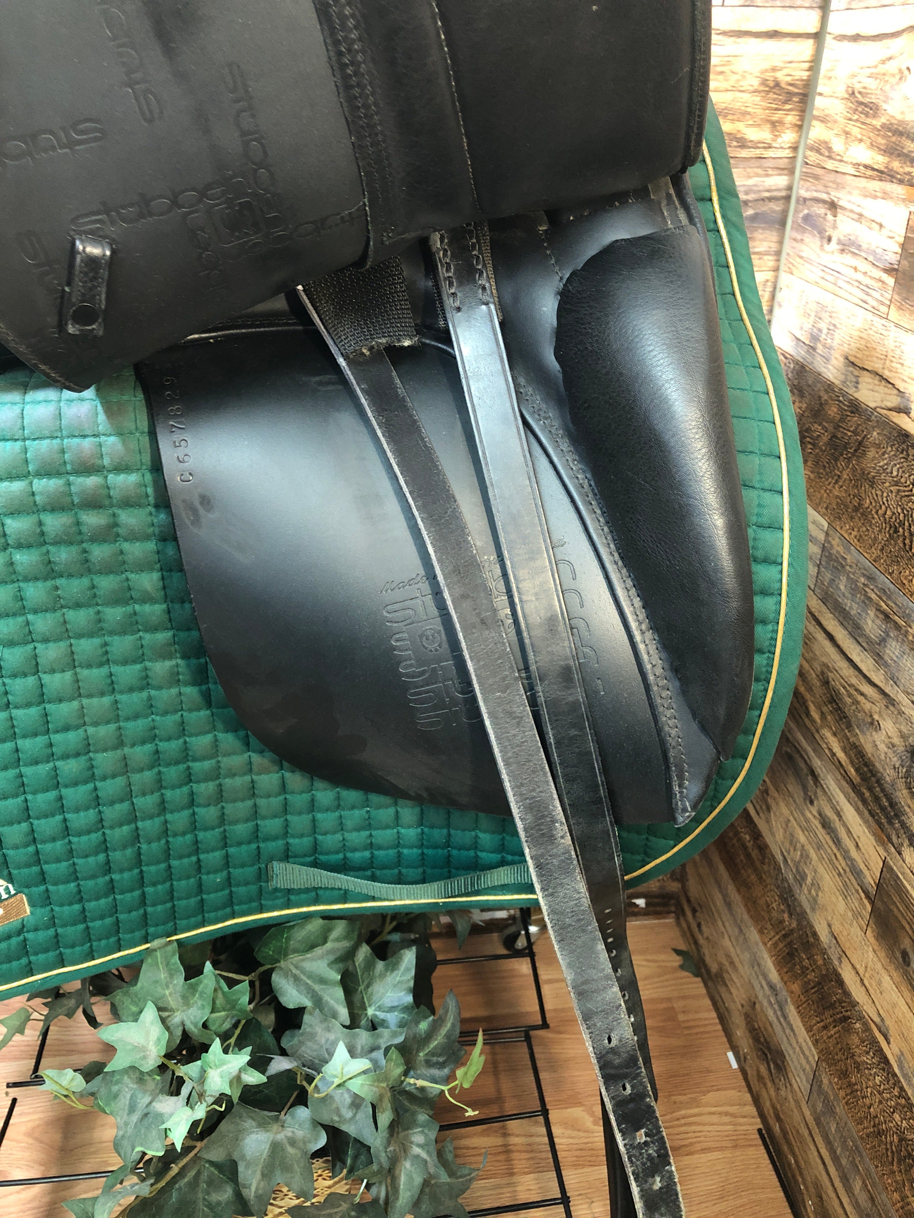 18" Stubben Maestro Dressage (2016)
