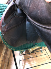 17.5" CWD 2Gs Close Contact Saddle