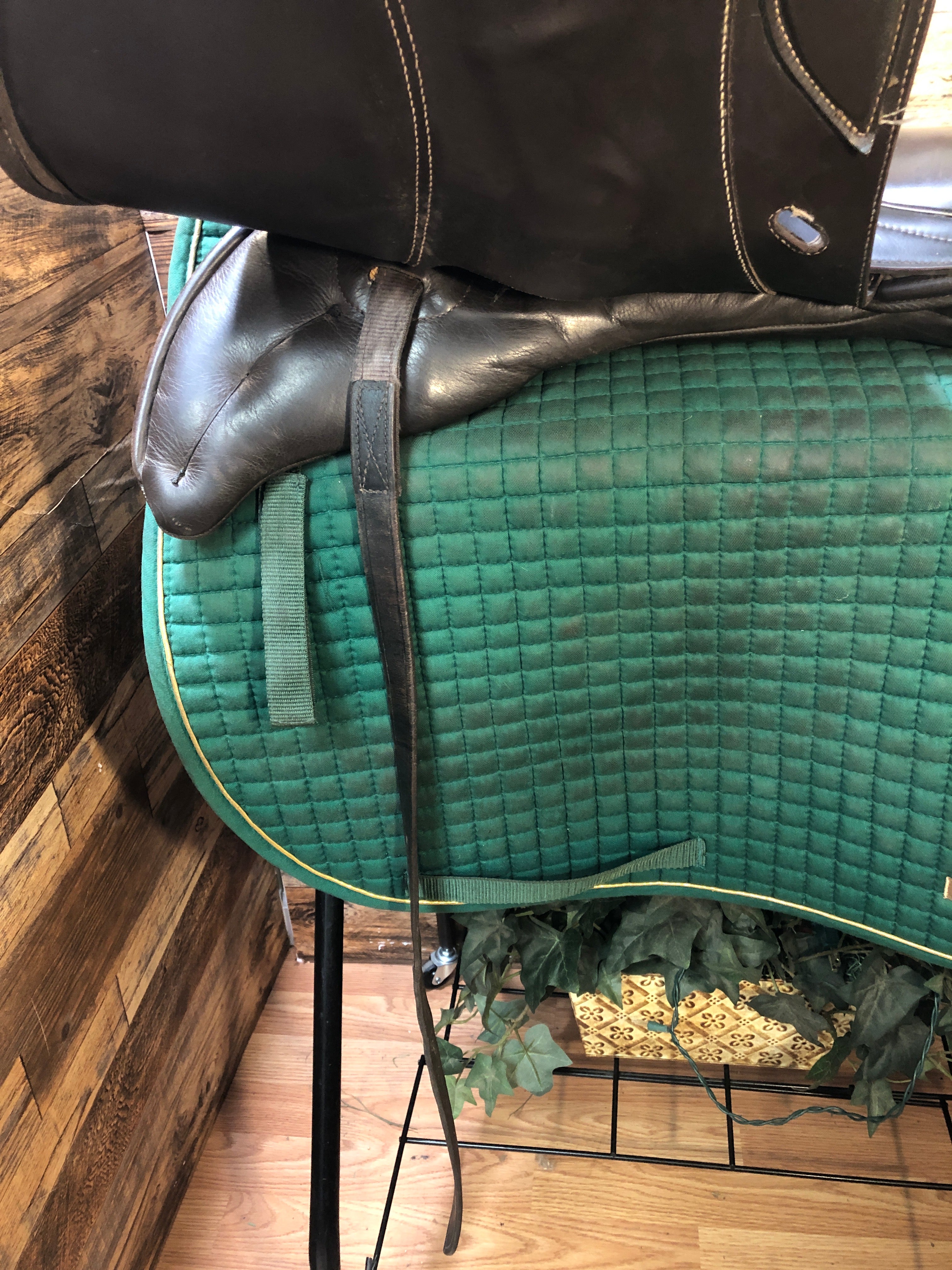17.5" Loxley By Bliss Monoflap Jump Saddle