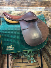 17" Crosby Close Contact Saddle