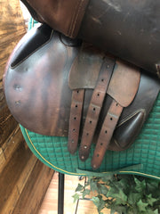 17" Devoucoux Close Contact Saddle (2007)