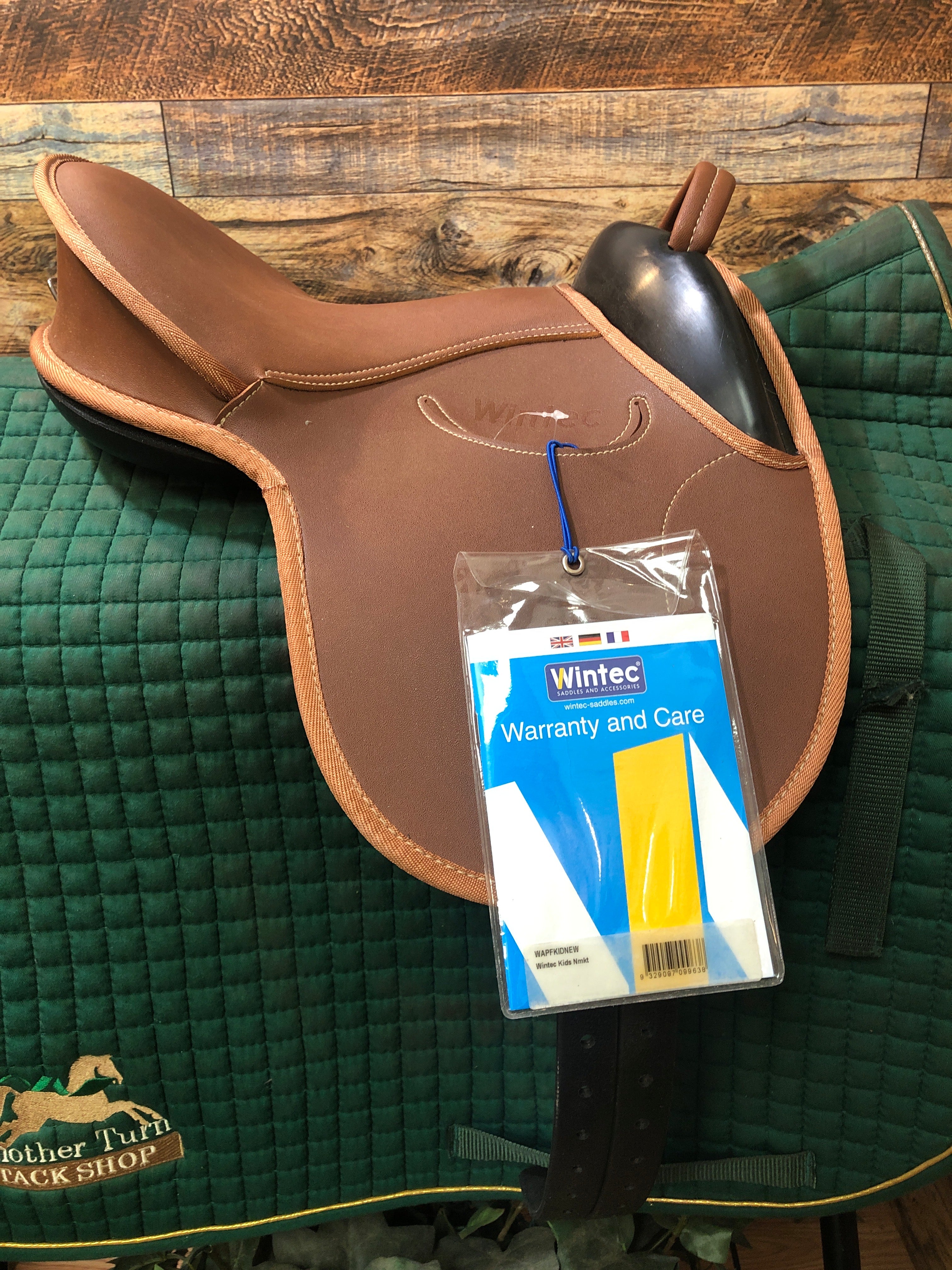 Wintec Youth Saddle Brown