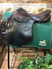 18" County Conquest Jump Saddle