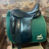 18" L&R Berkley Dressage Saddle