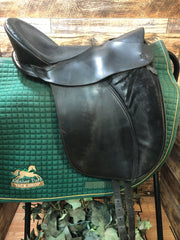 17" Ansur Treeless Saddle