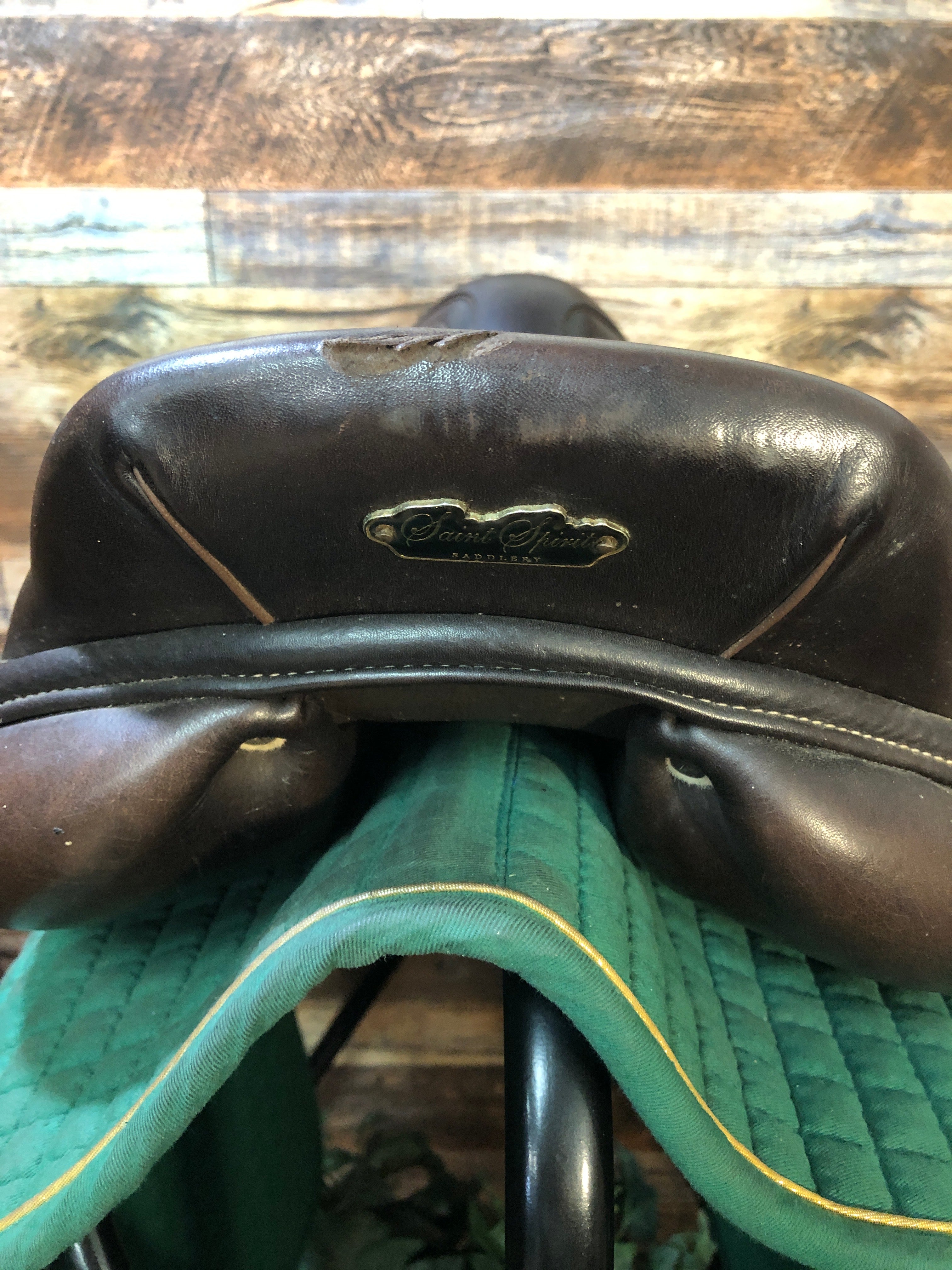 17.5" Saint Spirit Close Contact Saddle