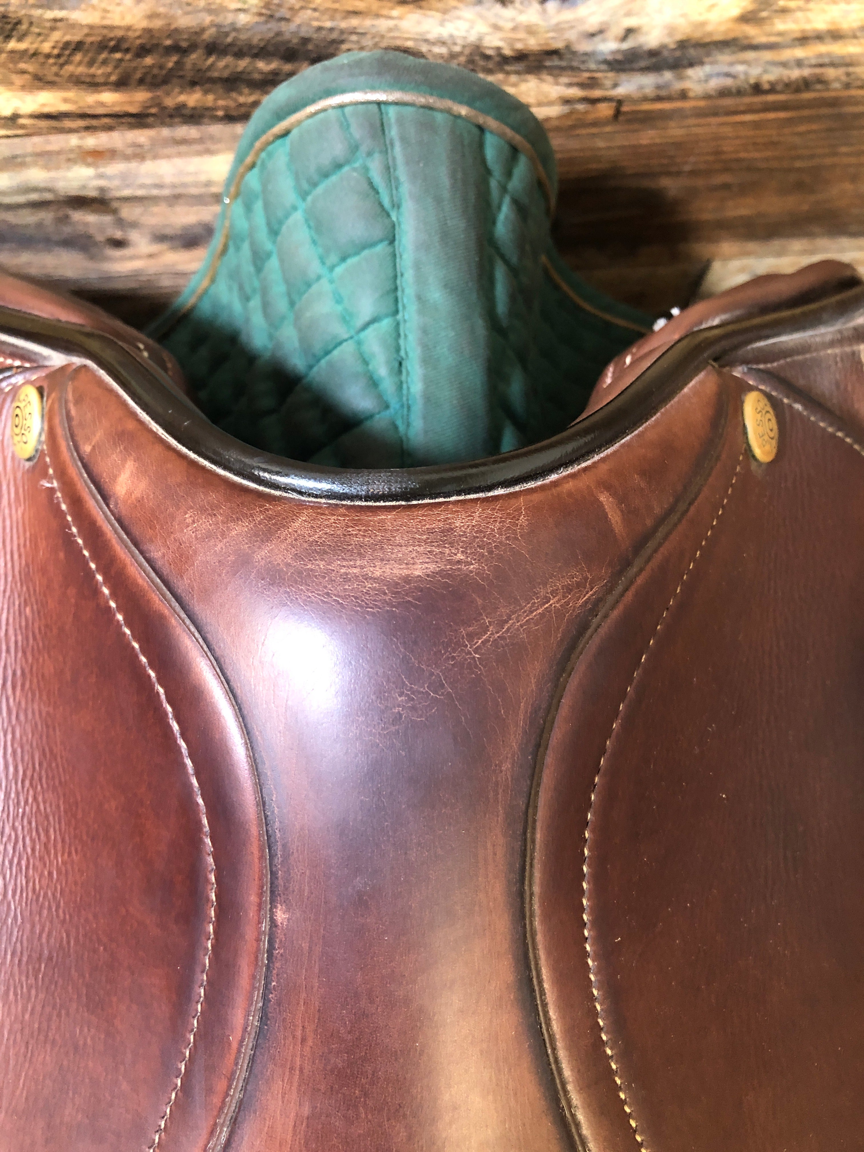 17.5" Pessoa Jump Saddle