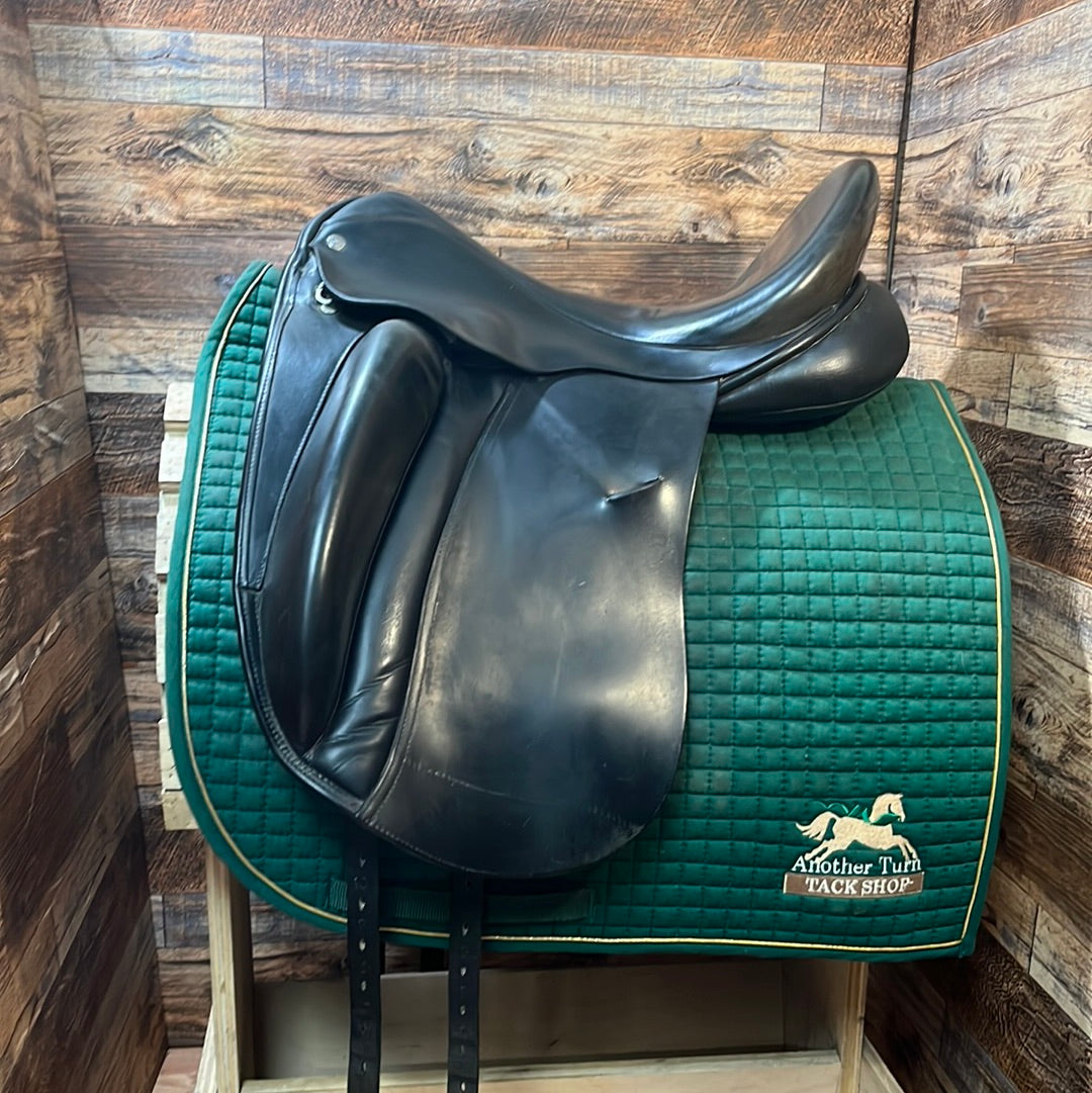 17.5" Wolfgang Solo Dressage Saddle