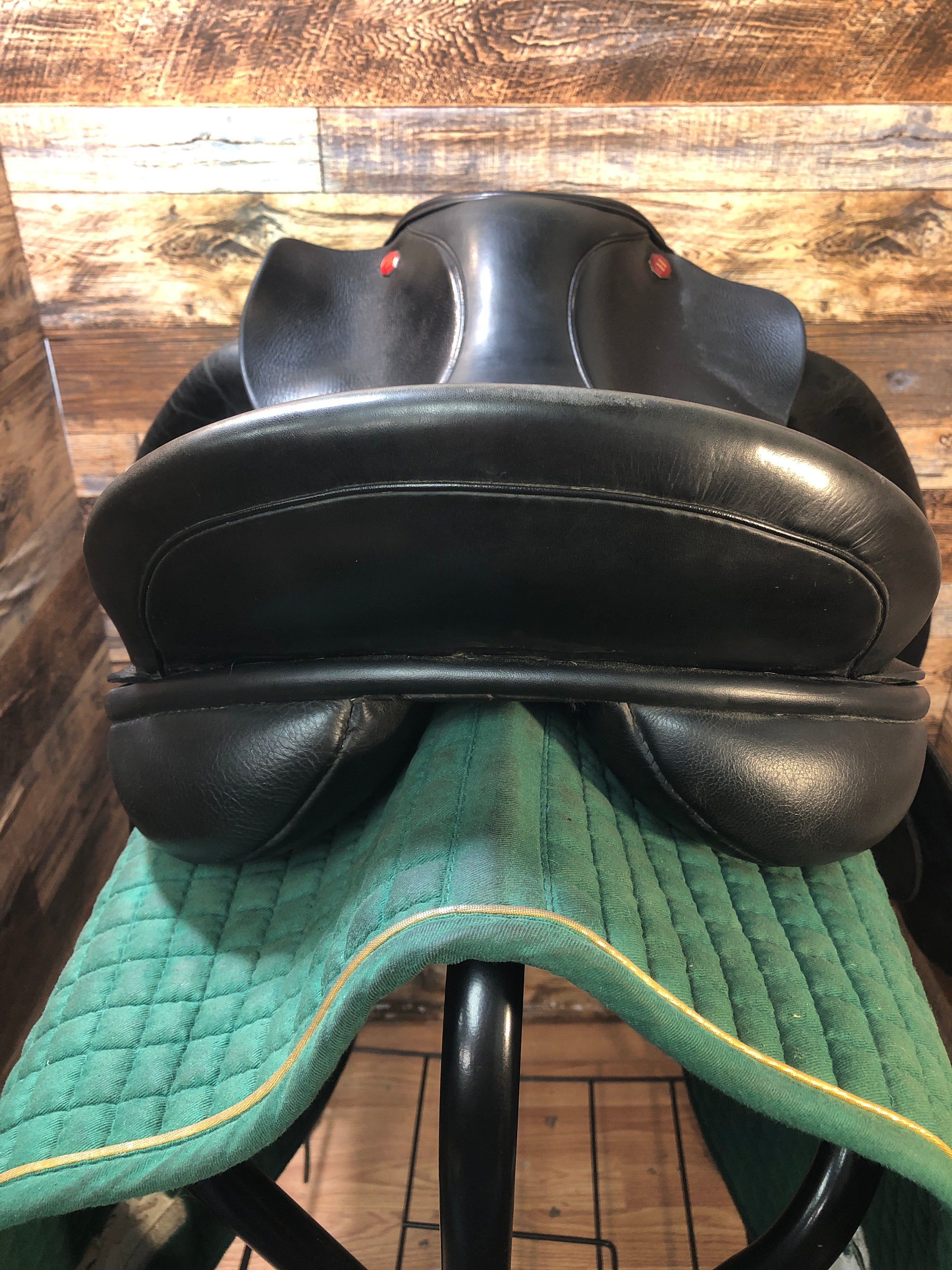 17.5' Hastilow Dressage Saddle 6.5" Tree/ 17.5 Flap