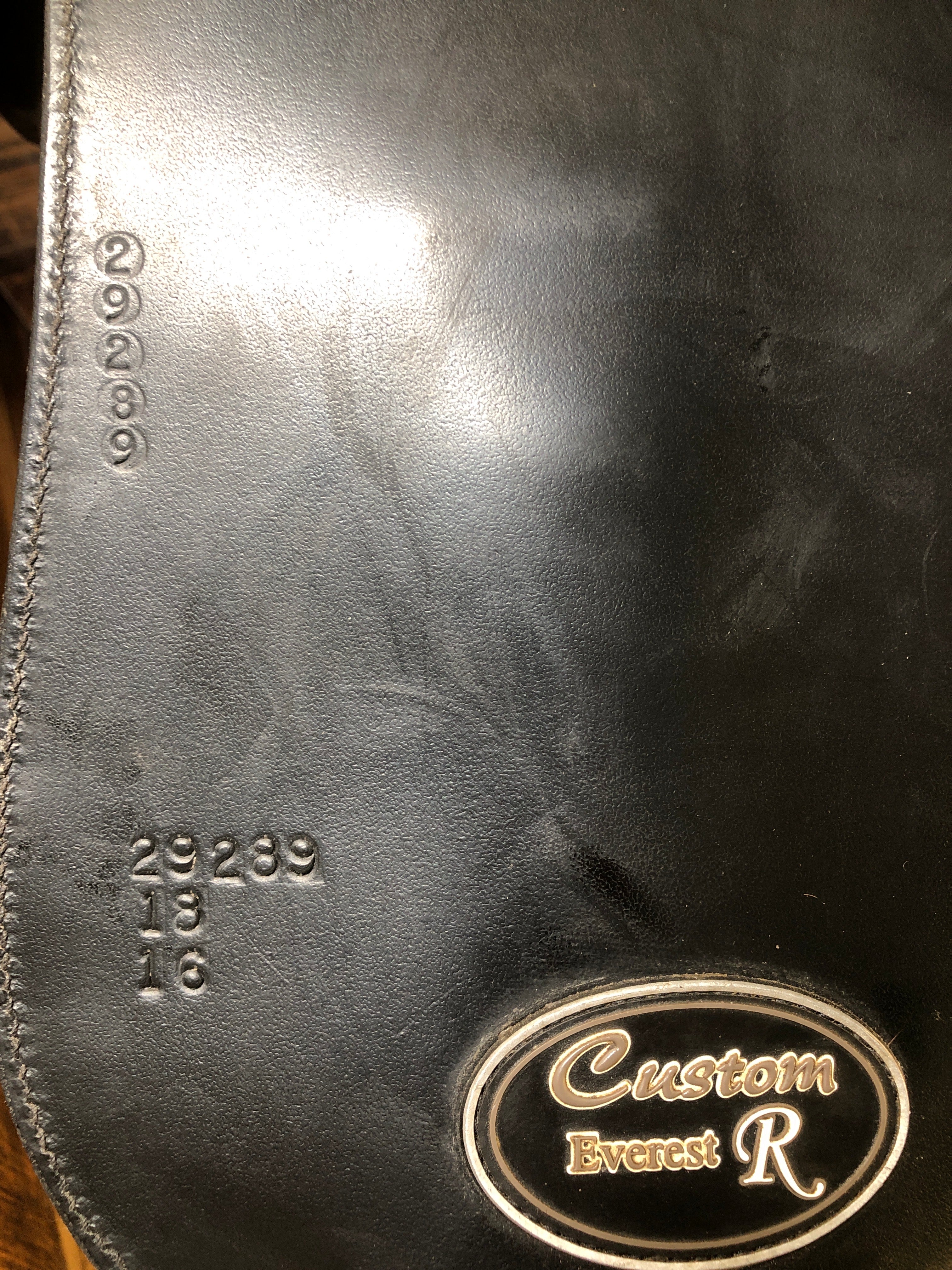 18" Custom Saddlery Everst R Dressage Saddle