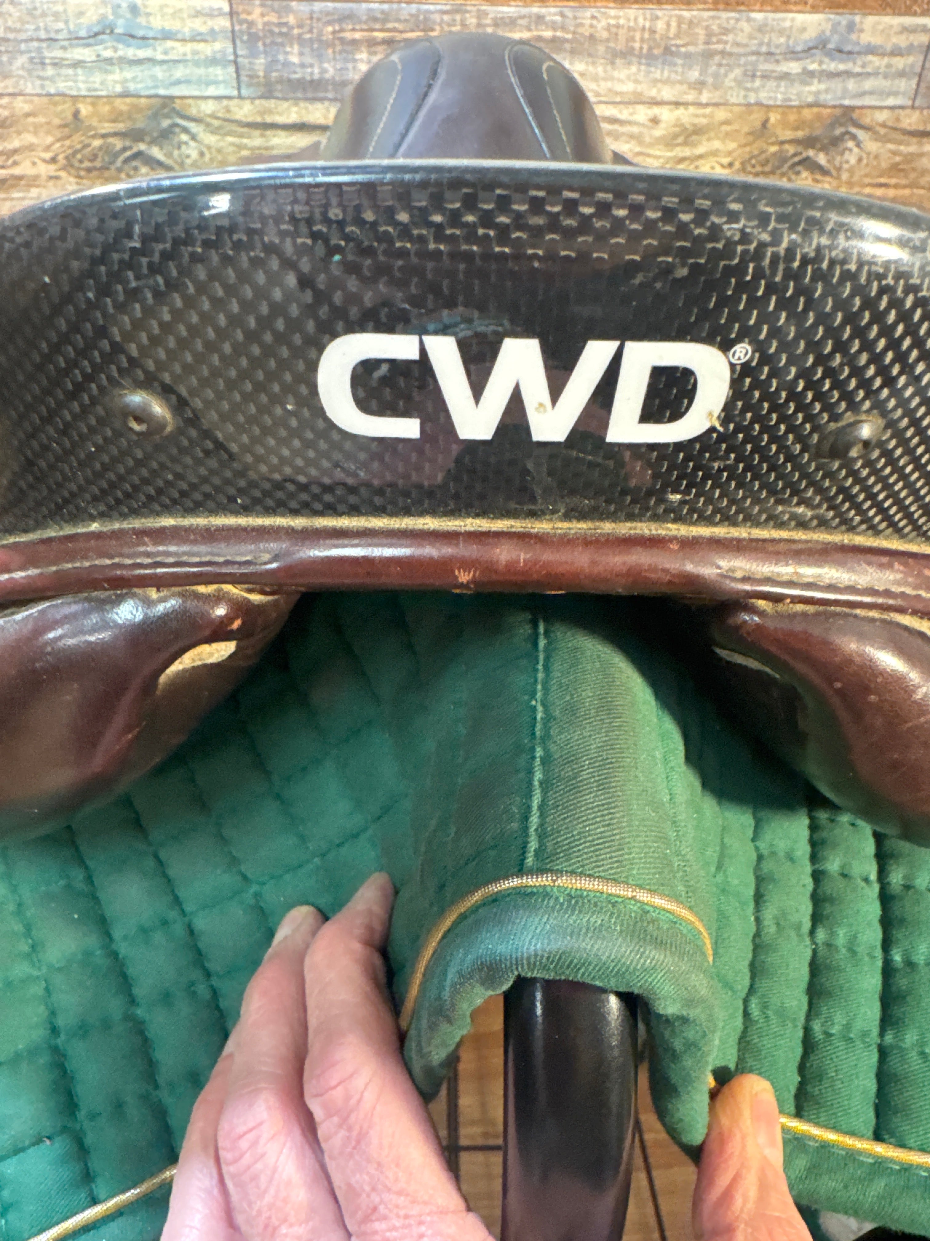18" CWD 2GS Close Contact 4.5" Tree/ 14.5" Flap