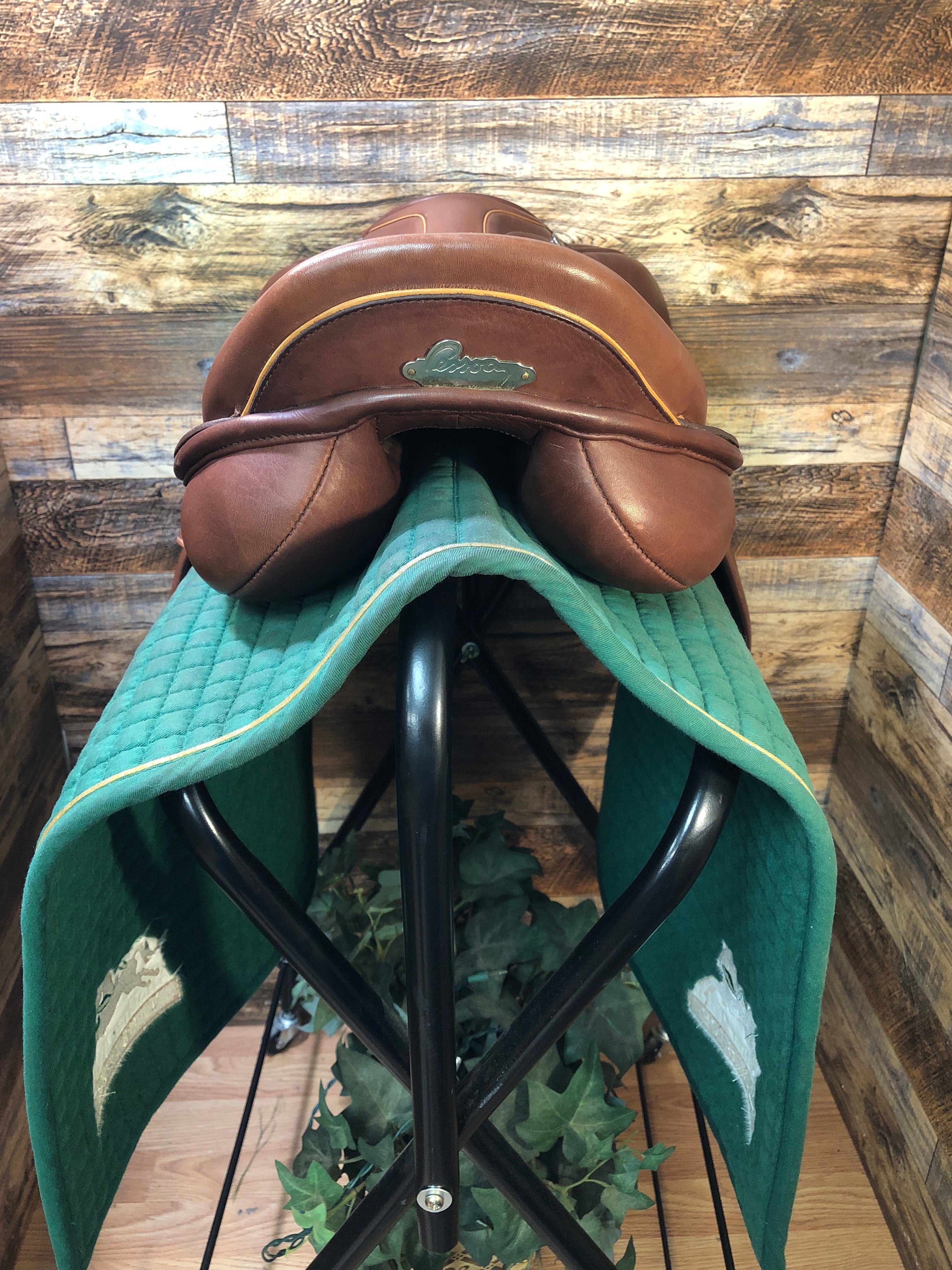 17" Pessoa Heritage Pro Close Contact Saddle