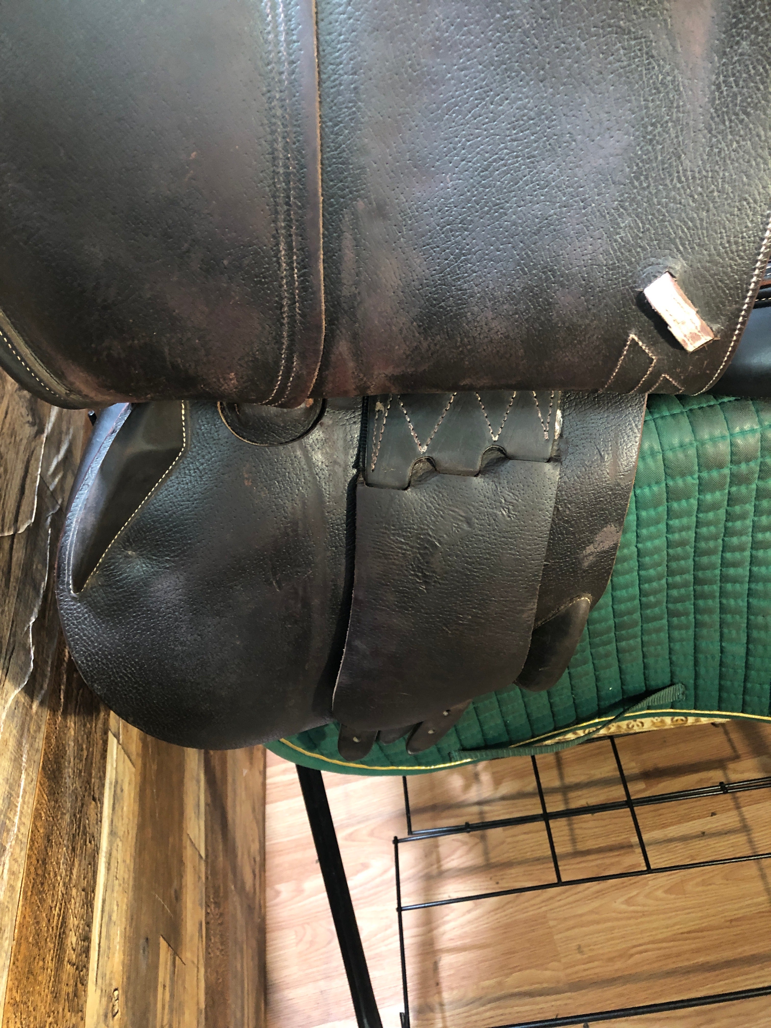 17.5" Devoucoux Biarritzlab Jump Saddle