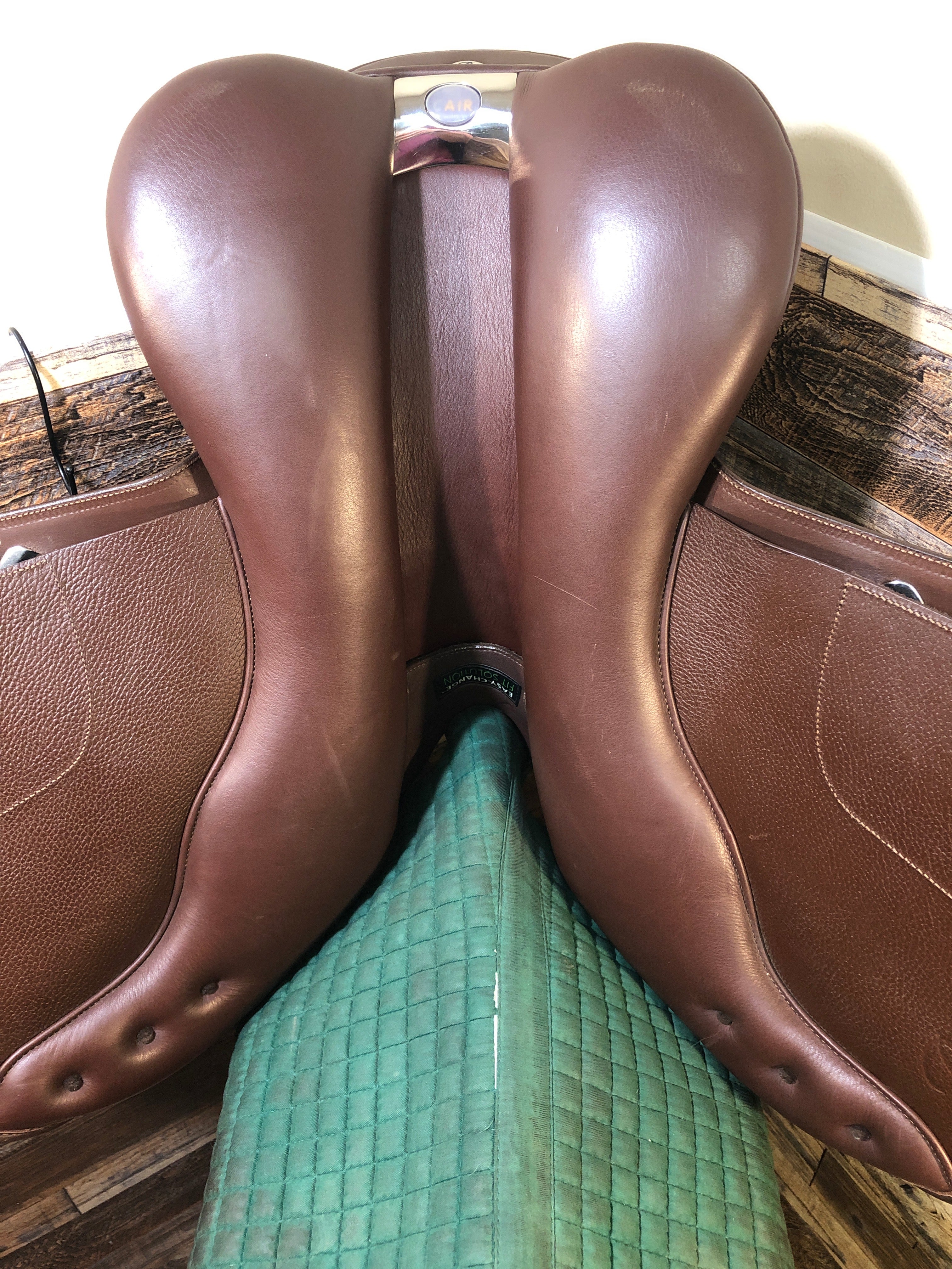 16" Bates AP Saddle Adj Gullet (blk inside)