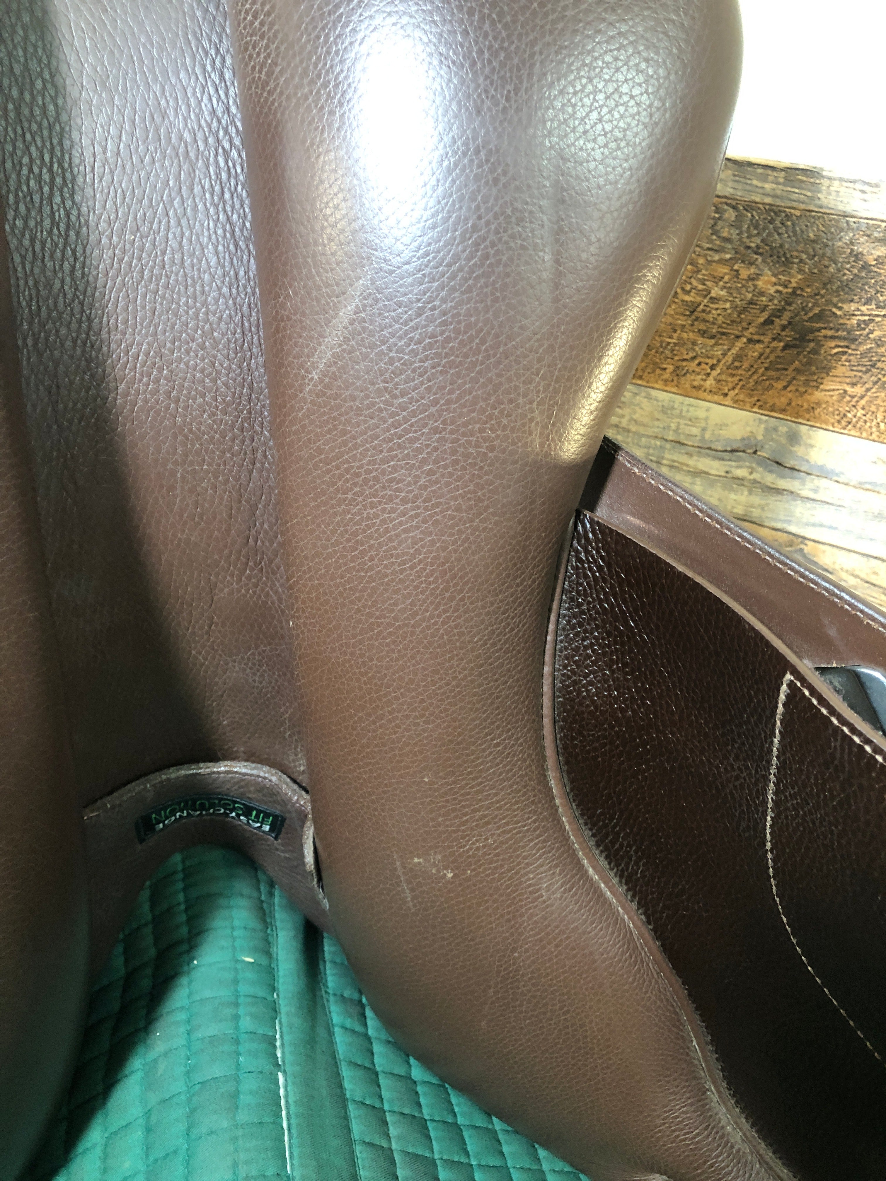 17" Bates Jump Saddle