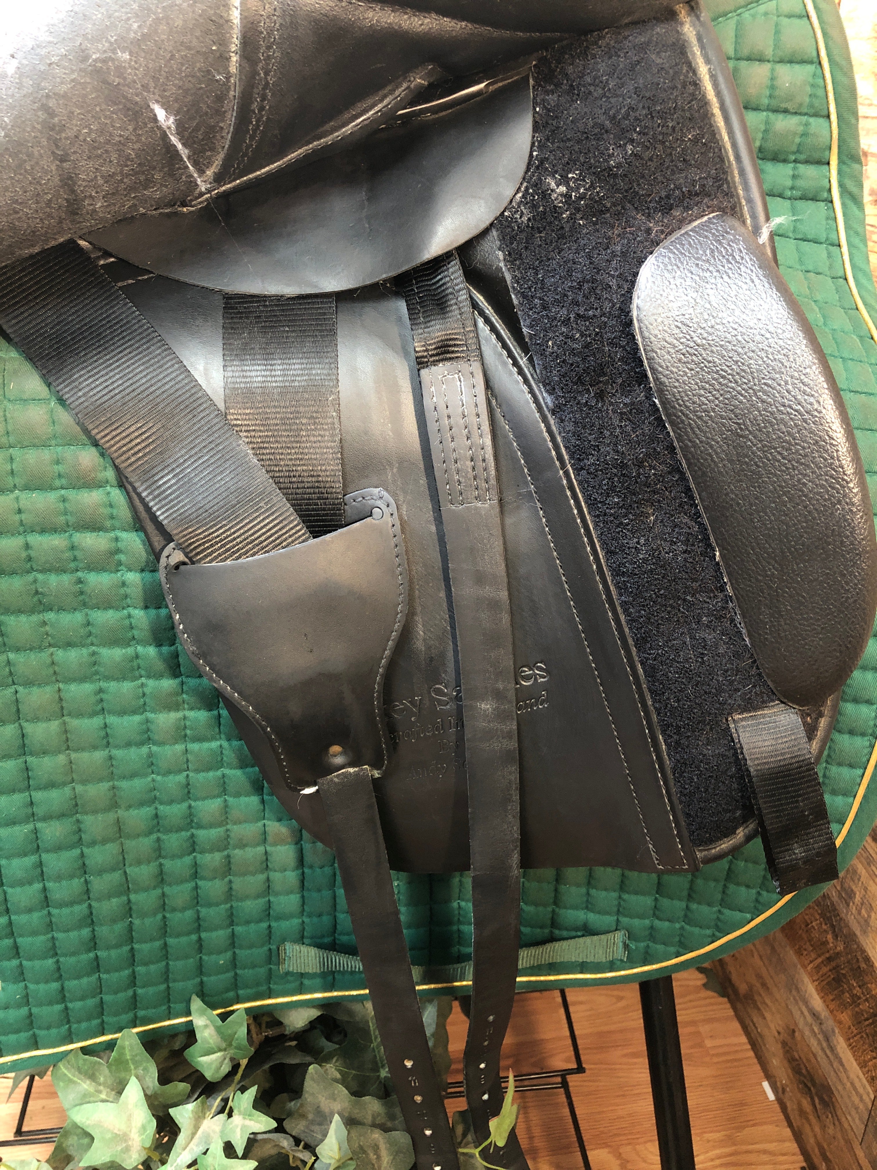 18.5" Sankey Dressage Saddle 0812414 18.5 M/W 18" Flap XTSS