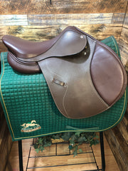 15.75" HDR Club Close Contact Saddle